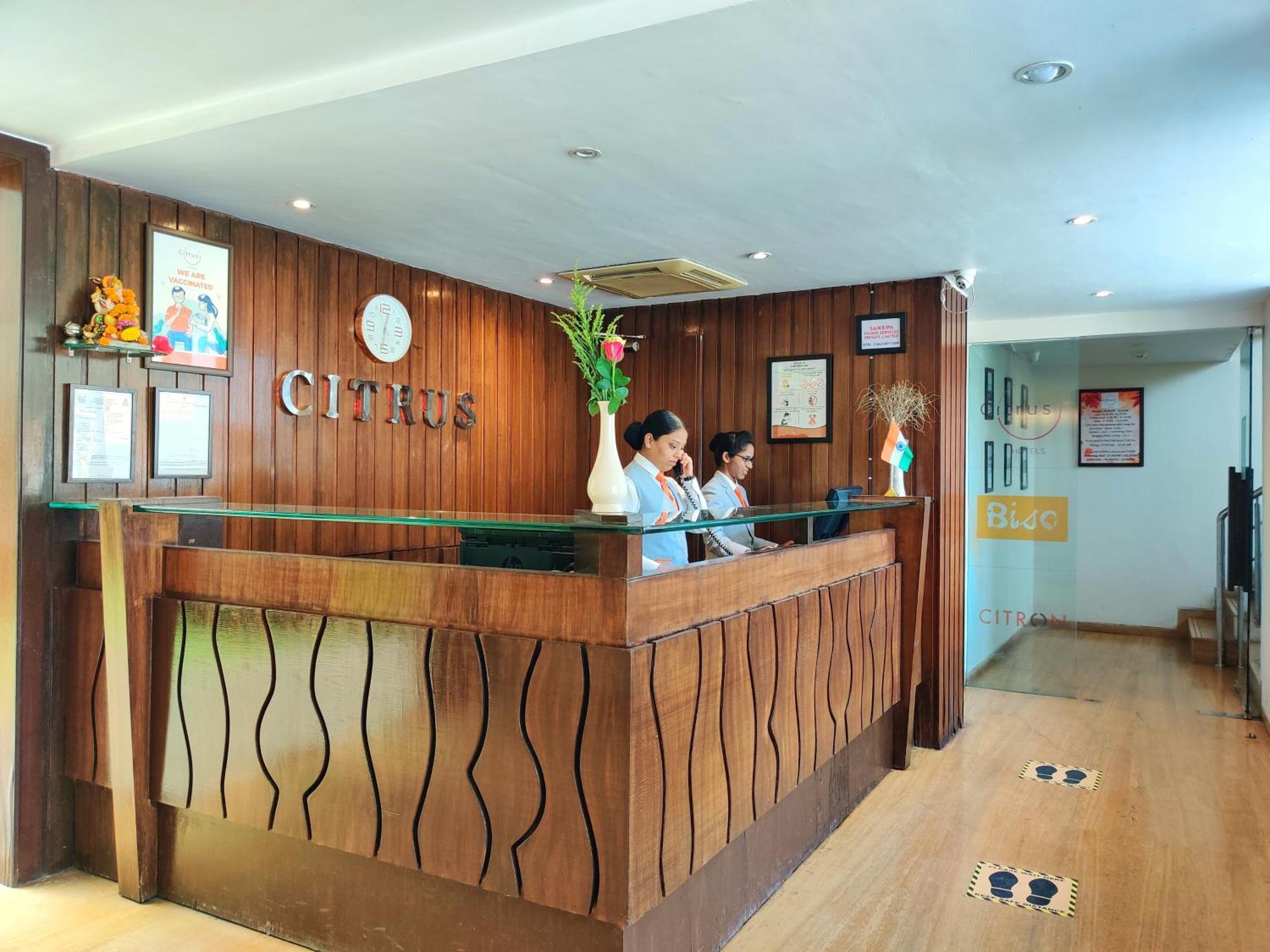 Citrus Hotel 罗纳瓦拉 外观 照片