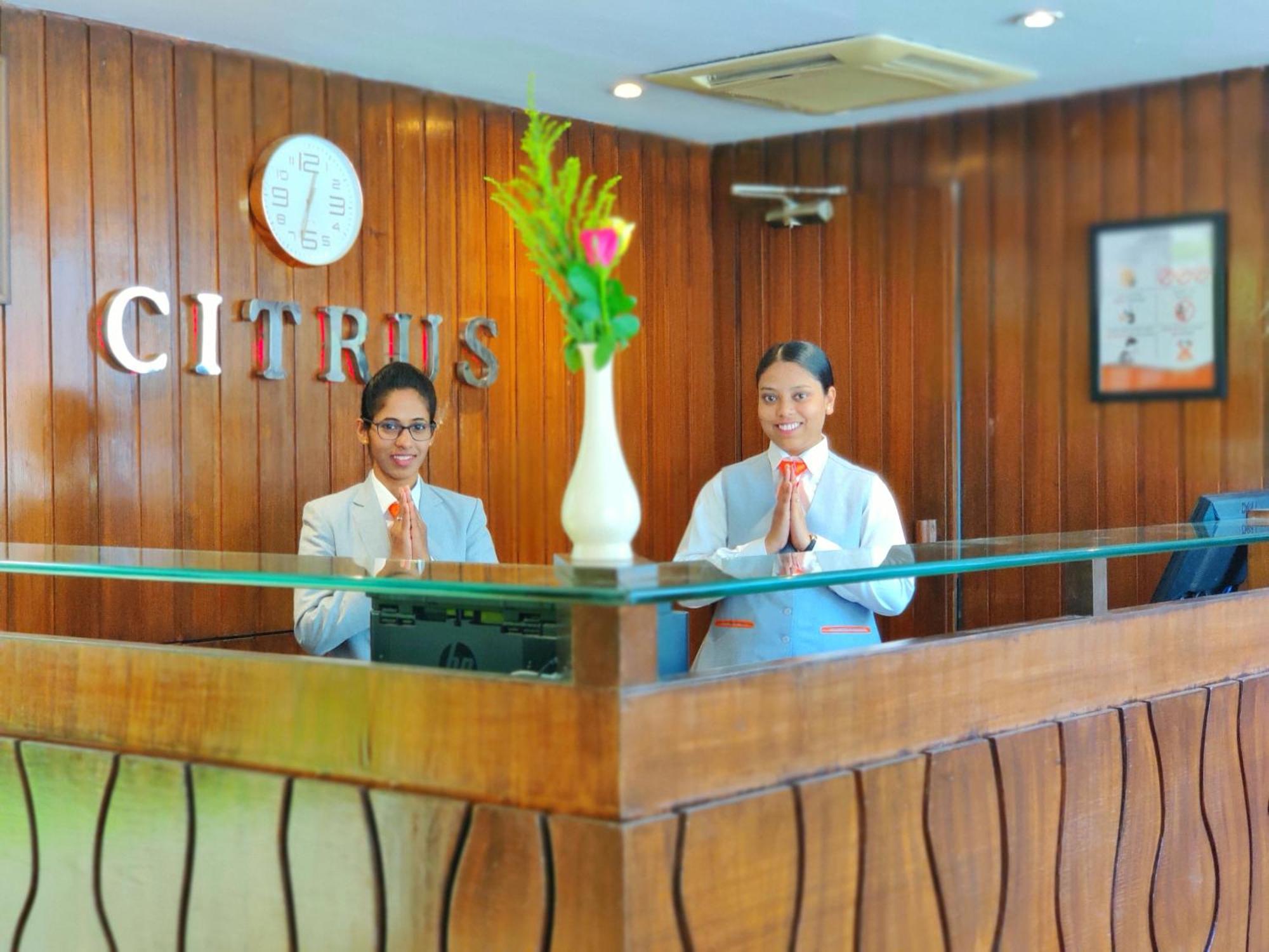 Citrus Hotel 罗纳瓦拉 外观 照片